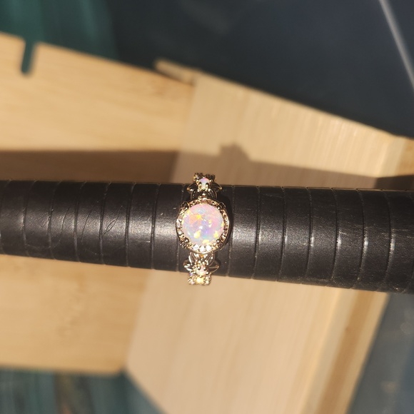 New Opal Ring size 6.5 - Picture 6 of 9
